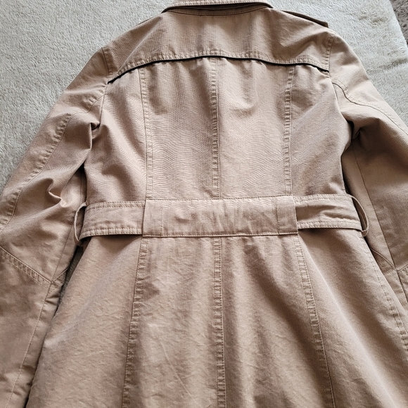 Soia & Kyo belted trenchcoat size small - Picture 8 of 16